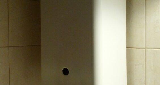 Elektryczne i gazowe podgrzewacze wody  — co sprawdzi się w Twoim domu?